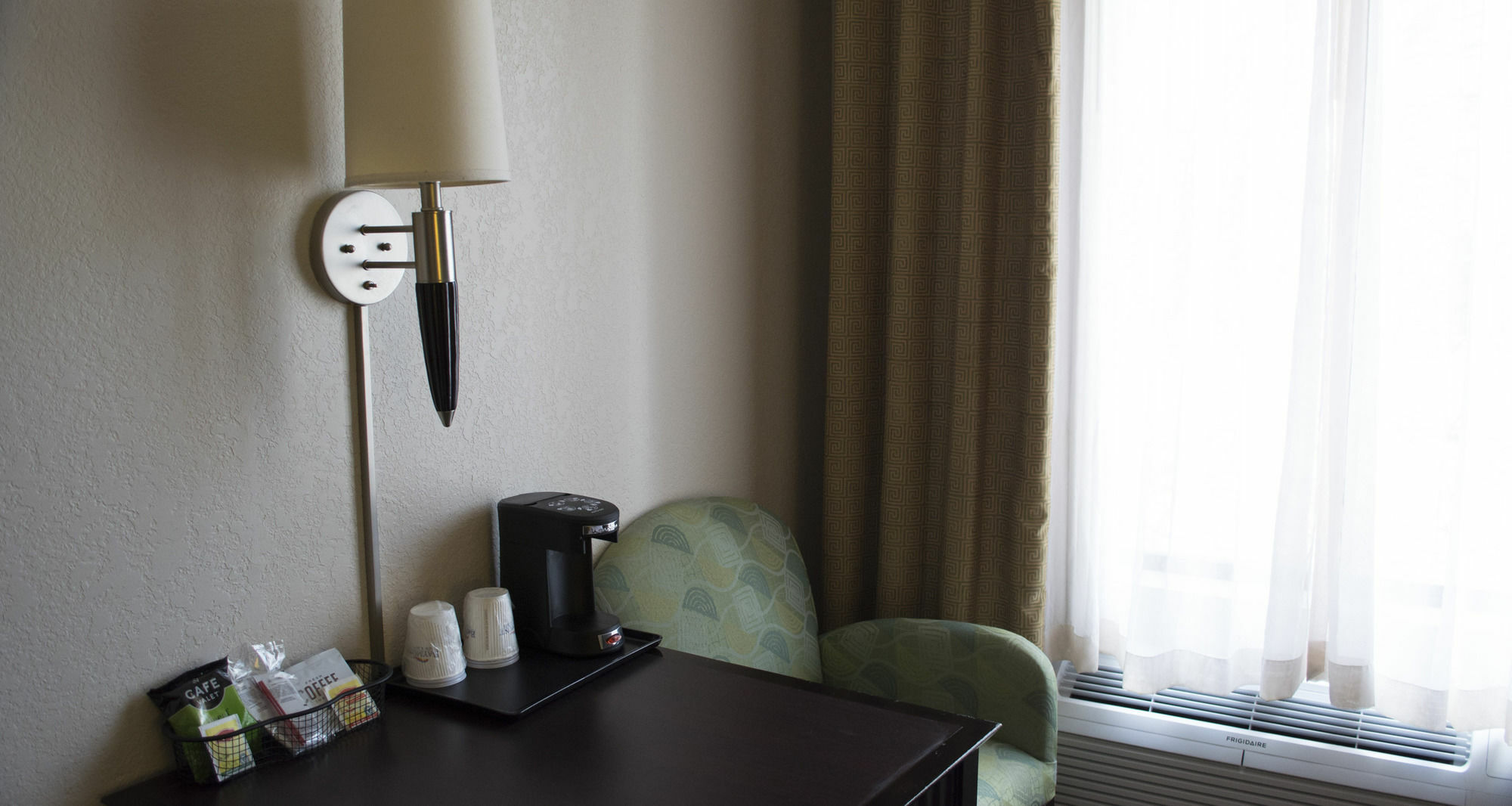 Baymont By Wyndham East Windsor Bradley Airport Hotel Exterior foto